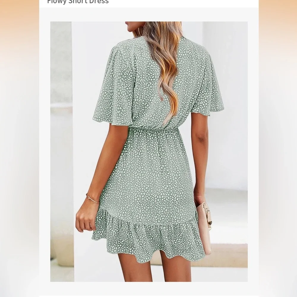 Chic Patterned Wrap Mini Dress - Picture 6 of 6